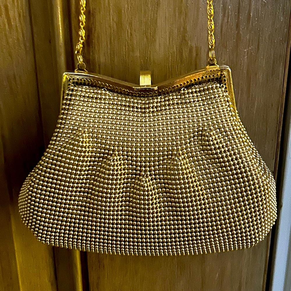 Vintage Gold beaded purse with rhinestone closure and gold trim. New w/o tags.